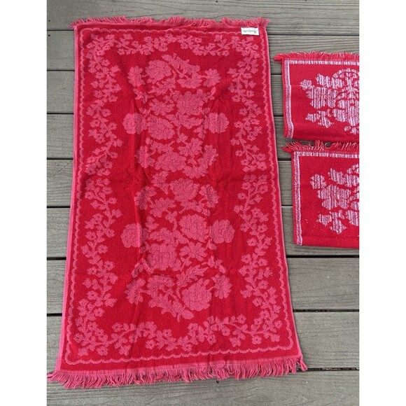 Vintage CANNON Monticello Red Floral Sculpted Fringe Bath & Hand Towel Set MCM - Picture 7 of 16